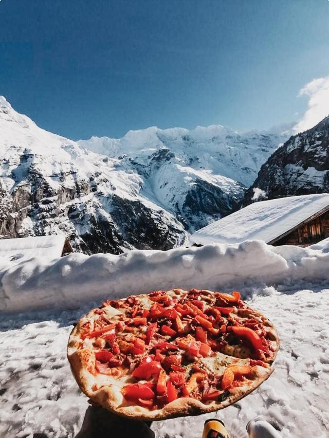 Mountain Hostel Gimmelwald Венген Екстериор снимка